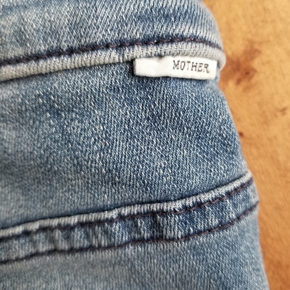 MOTHER | The Looker ankle jeans - Picture 10 of 15